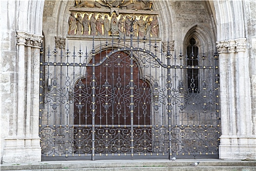 cau lodephomnay